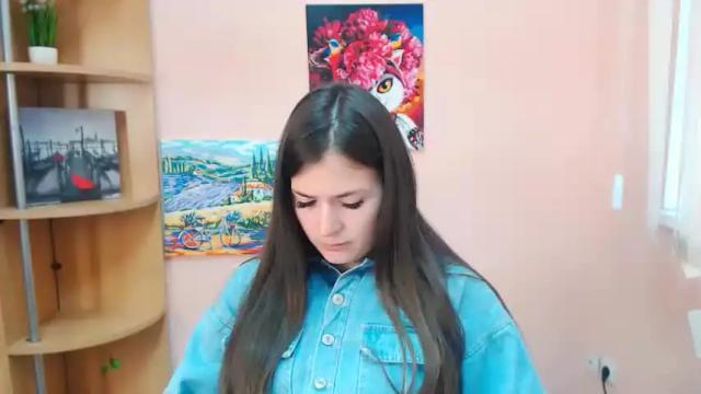 Image 3 of pretty_angell_ Stream on Chaturbate on 21 months ago