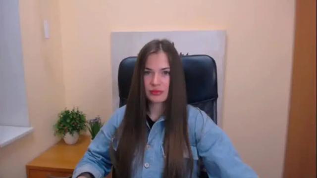 Image 10 of pretty_angell_ Stream on Chaturbate on 8 months ago
