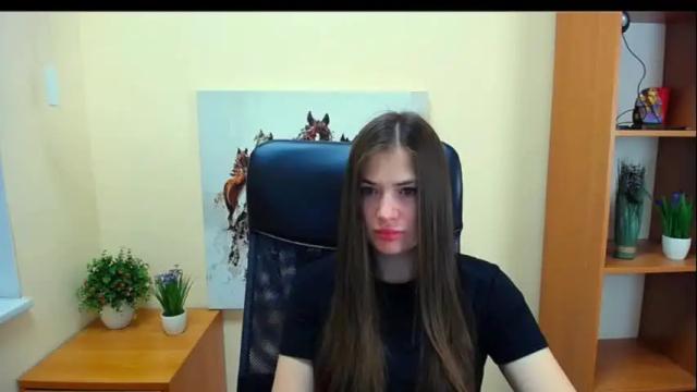 Image 3 of pretty_angell_ Stream on Chaturbate on 8 months ago