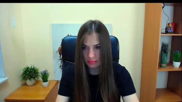 Image 4 of pretty_angell_ Stream on Chaturbate on 8 months ago