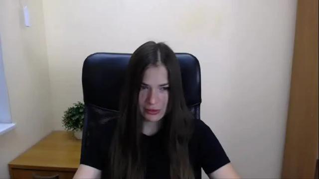 Image 12 of pretty_angell_ Stream on Chaturbate on 6 months ago