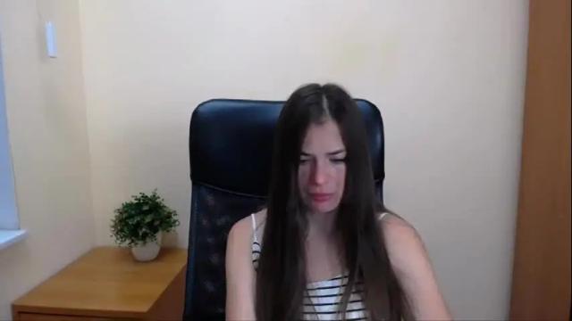 Image 7 of pretty_angell_ Stream on Chaturbate on 6 months ago