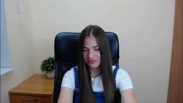 Image 10 of pretty_angell_ Stream on Chaturbate on 5 months ago