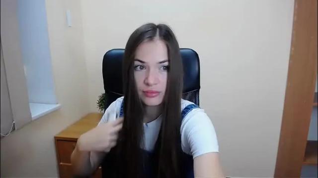 Image 2 of pretty_angell_ Stream on Chaturbate on 5 months ago