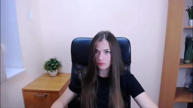 Image 3 of pretty_angell_ Stream on Chaturbate on 4 months ago