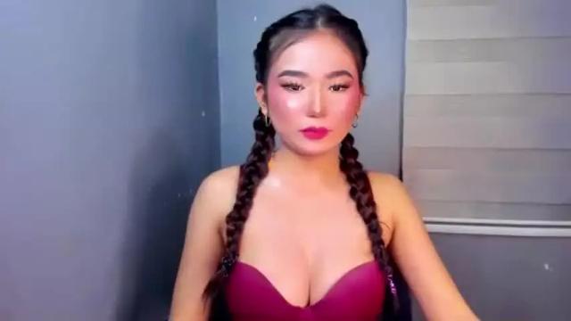 Image 10 of pretty_axcel69 Stream on Chaturbate on 12 months ago