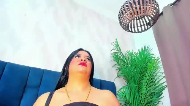 Image 4 of pretty_bigboobs_ Stream on Chaturbate on 1 month ago