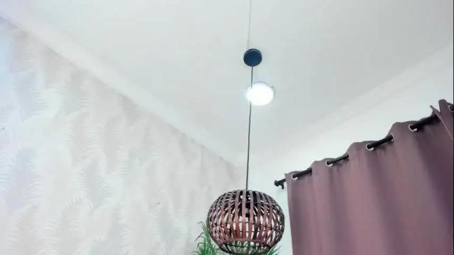 Image 4 of pretty_bigboobs_ Stream on Chaturbate on 1 month ago