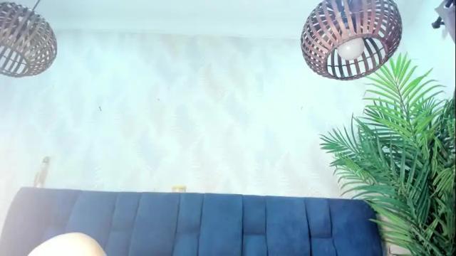 Image 4 of pretty_bigboobs_ Stream on Chaturbate on 2 months ago