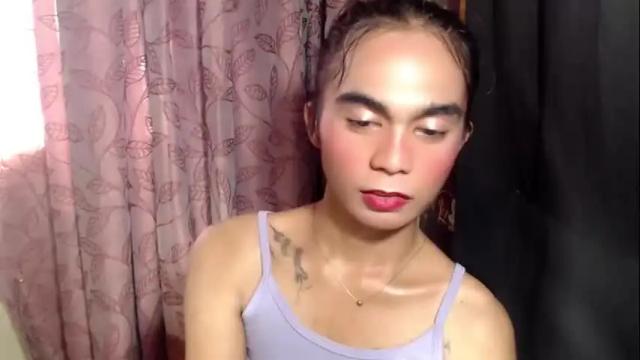 Image 7 of pretty_breenaxxx Stream on Chaturbate on 3 months ago
