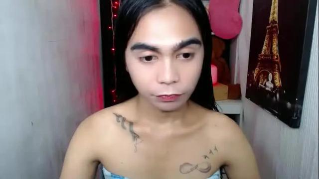 Image 3 of pretty_breenaxxx Stream on Chaturbate on 2 months ago