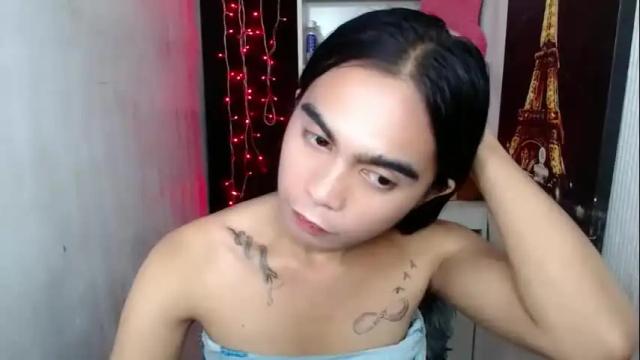 Image 4 of pretty_breenaxxx Stream on Chaturbate on 2 months ago