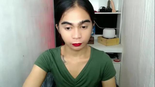 Image 4 of pretty_breenaxxx Stream on Chaturbate on 2 months ago
