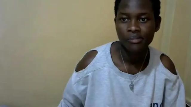Image 10 of pretty_candy2 Stream on Chaturbate on 19 months ago