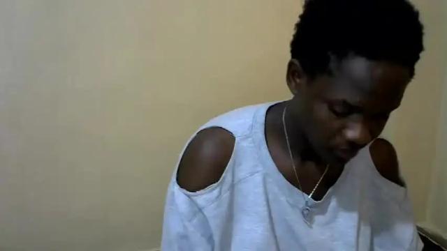 Image 7 of pretty_candy2 Stream on Chaturbate on 19 months ago