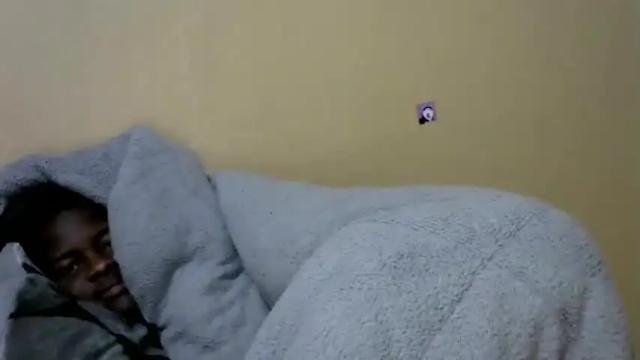 Image 2 of pretty_candy2 Stream on Chaturbate on 19 months ago