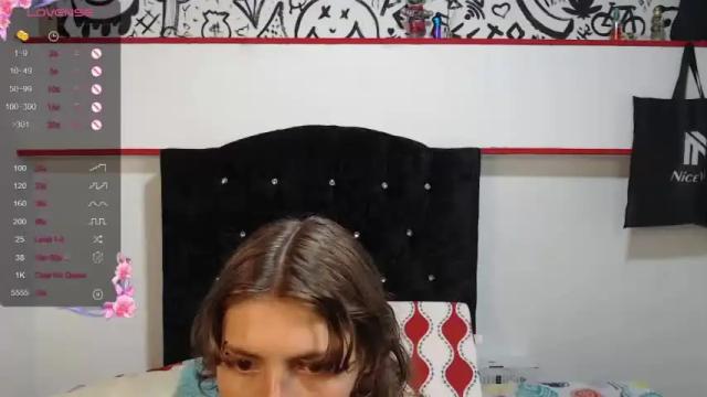 Image 4 of pretty_cristal22 Stream on Chaturbate on 12 months ago