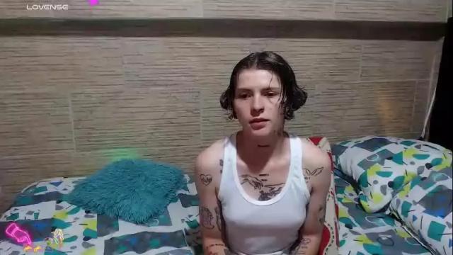 Image 3 of pretty_cristal22 Stream on Chaturbate on 8 days ago