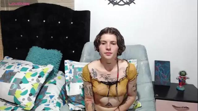 Thumbnail 3, pretty_cristal22's Stream at Chaturbate, 2 months ago
