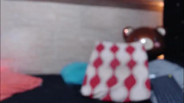 Image 2 of pretty_cristal22 Stream on Chaturbate on 1 month ago