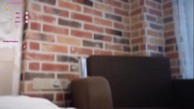 Image 11 of pretty_helga Stream on Chaturbate on 1 month ago