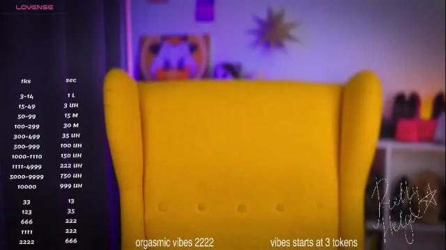 Image 6 of pretty_helga Stream on Chaturbate on 20 days ago