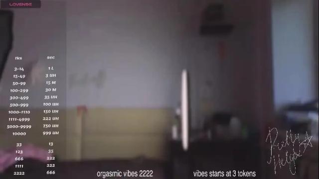 Image 10 of pretty_helga Stream on Chaturbate on 18 days ago