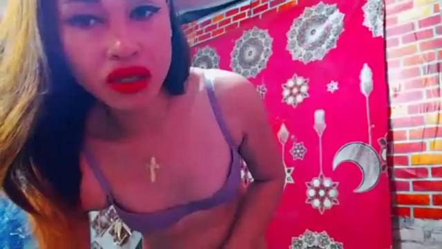 Image 11 of pretty_hugecockxx Stream on Chaturbate on 15 months ago