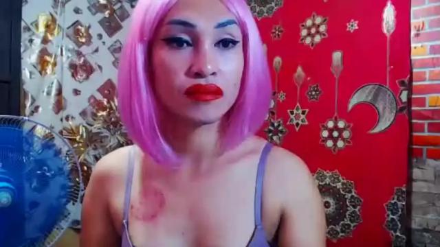 Image 3 of pretty_hugecockxx Stream on Chaturbate on 14 months ago