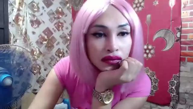 Image 3 of pretty_hugecockxx Stream on Chaturbate on 13 months ago