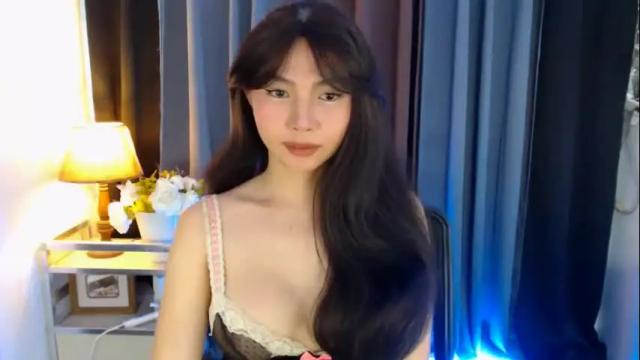 Image 2 of pretty_kimxxx Stream on Chaturbate on 1 month ago
