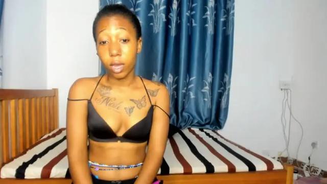 Image 11 of pretty_kitty_love Stream on Chaturbate on 13 months ago