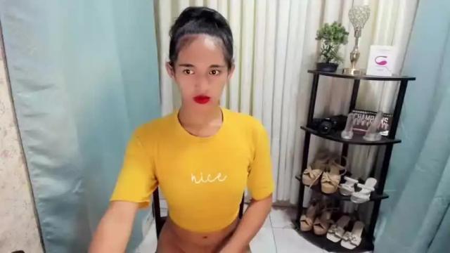 Image 11 of pretty_lady_kitty Stream on Chaturbate on 13 months ago