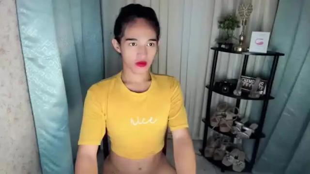 Image 3 of pretty_lady_kitty Stream on Chaturbate on 12 months ago