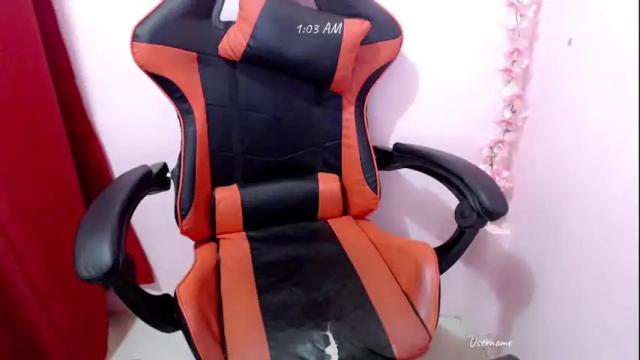 Image 12 of pretty_lady_kitty Stream on Chaturbate on 8 days ago