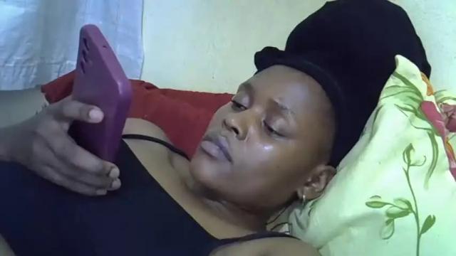 Image 7 of pretty_lilah Stream on Chaturbate on 20 months ago