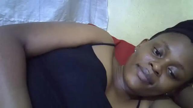 Image 2 of pretty_lilah Stream on Chaturbate on 20 months ago