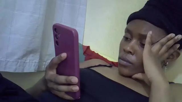 Image 3 of pretty_lilah Stream on Chaturbate on 19 months ago