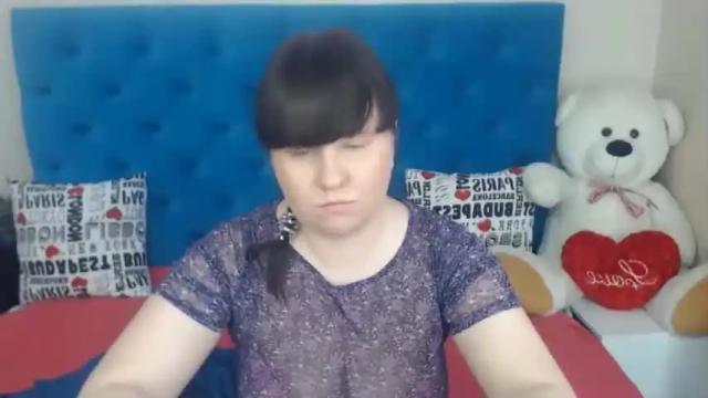 Image 4 of pretty_malika Stream on Chaturbate on 13 months ago