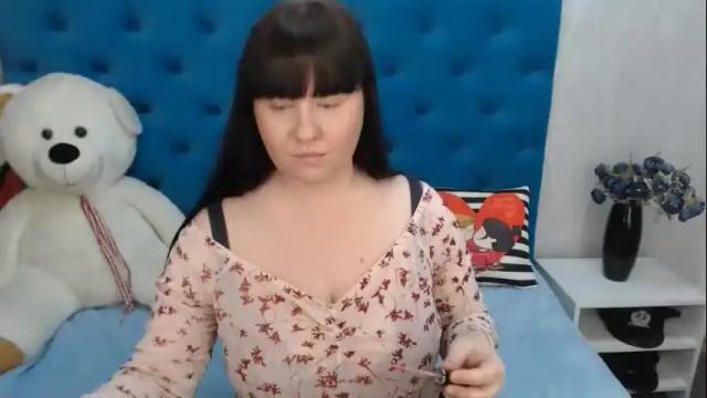 Image 2 of pretty_malika Stream on Chaturbate on 2 months ago