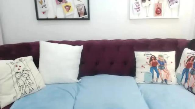 Image 2 of pretty_malika Stream on Chaturbate on 1 month ago
