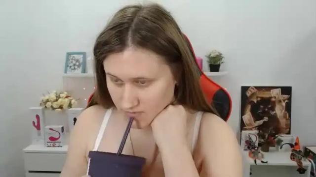 Image 12 of pretty_monikka Stream on Chaturbate on 12 months ago