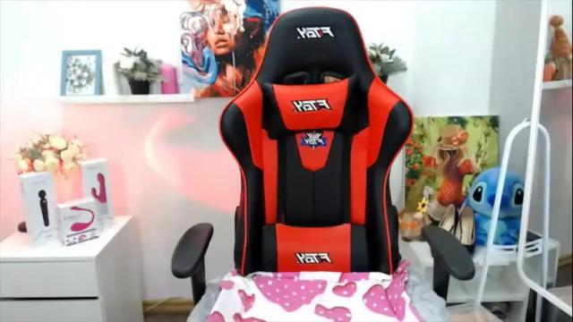 Image 6 of pretty_monikka Stream on Chaturbate on 6 days ago