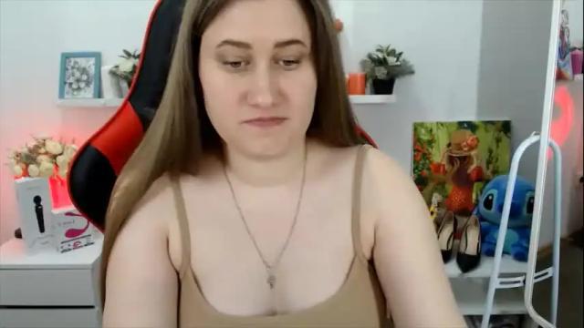 Image 2 of pretty_monikka Stream on Chaturbate on 2 days ago