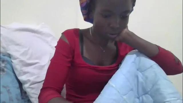Image 4 of pretty_petite_ebony Stream on Chaturbate on 3 months ago