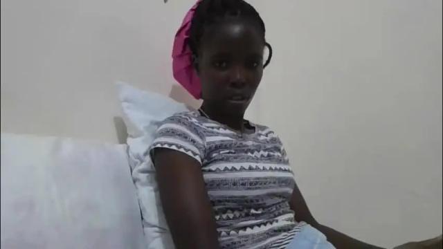 Image 10 of pretty_petite_ebony Stream on Chaturbate on 2 months ago