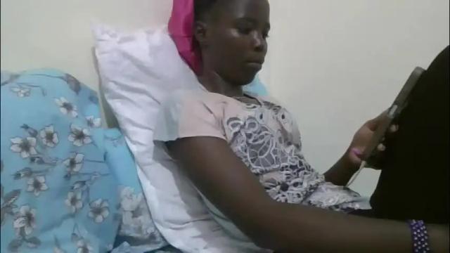 Thumbnail 2, pretty_petite_ebony's Stream at Chaturbate, 2 months ago