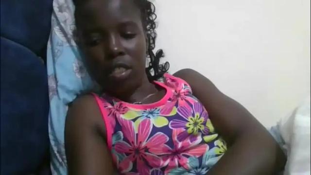 Image 8 of pretty_petite_ebony Stream on Chaturbate on 2 months ago