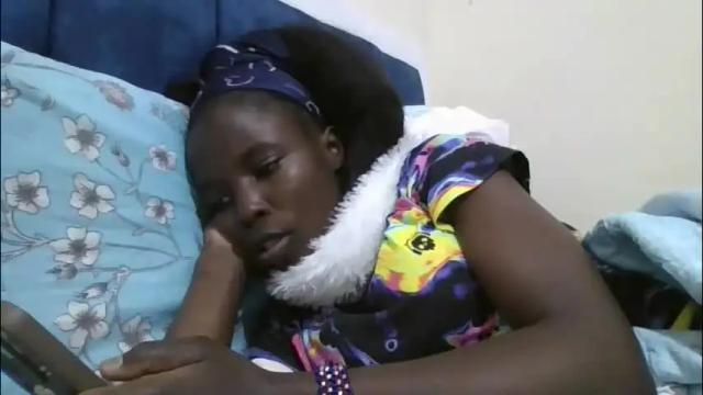 Image 11 of pretty_petite_ebony Stream on Chaturbate on 2 months ago