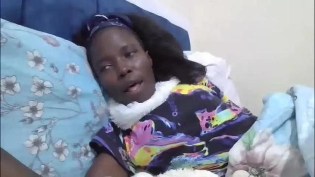 Image 12 of pretty_petite_ebony Stream on Chaturbate on 2 months ago